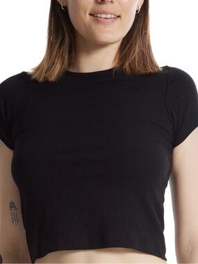 Hanky Panky Black Ribbed Short Sleeve Crop Top